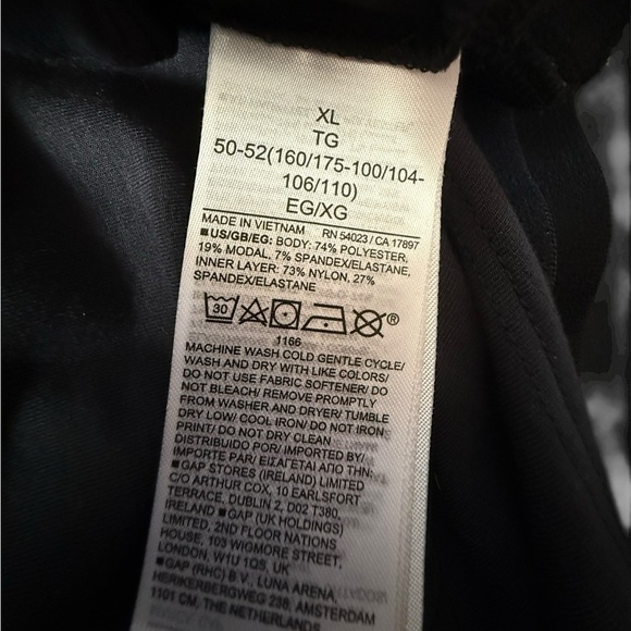 Black Tie-Front Racerback Tank – Size XL - Picture 4 of 4